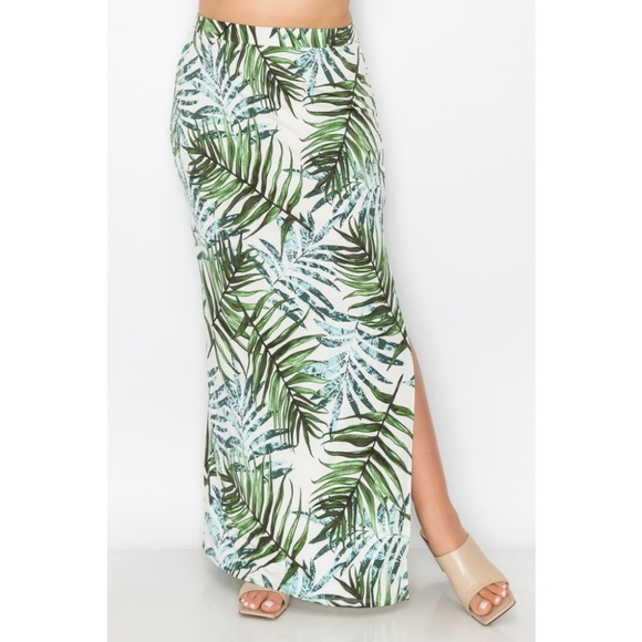 Tropical Plus Size Ruffled Sleeve Tank Top and Maxi Skirt Set - Picture 4 of 10